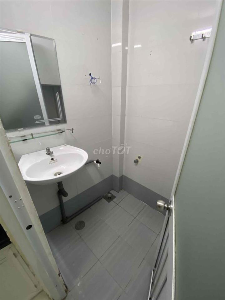 nhà cho thuê 2pn 3 vệ sinh quận 8
