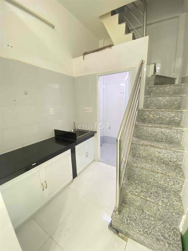 nhà cho thuê 2pn 3 vệ sinh quận 8