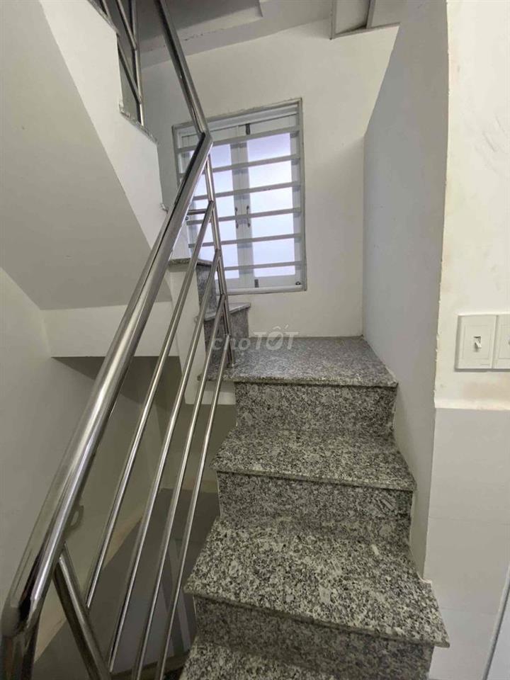 nhà cho thuê 2pn 3 vệ sinh quận 8