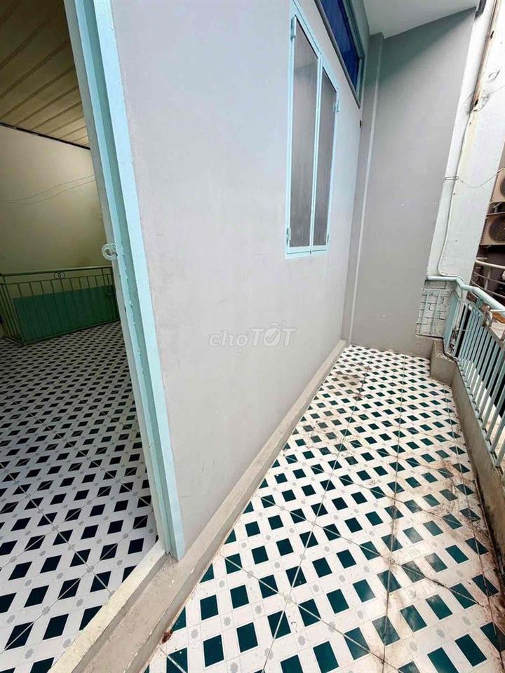 nhà nhỏ xinh Âu Dương Lân