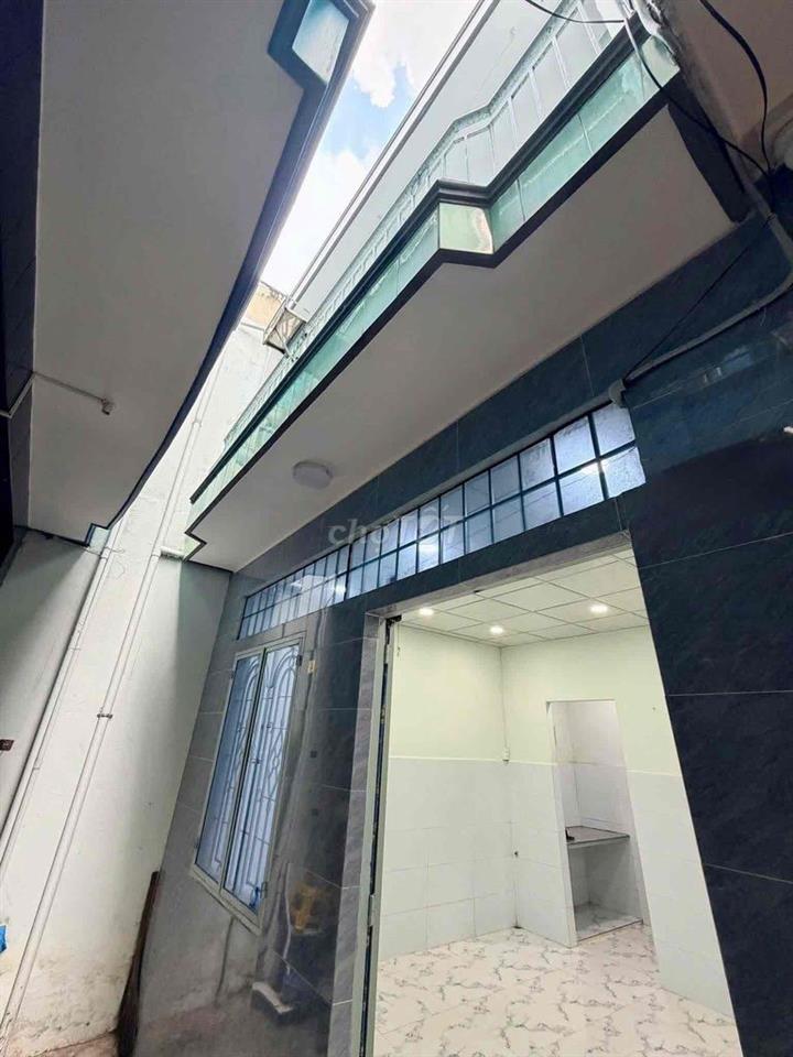 nhà nhỏ xinh Âu Dương Lân