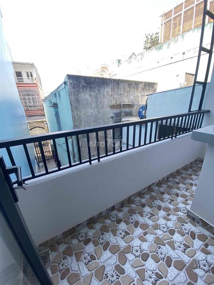 nhà đẹp ở ngay Hoài Thanh