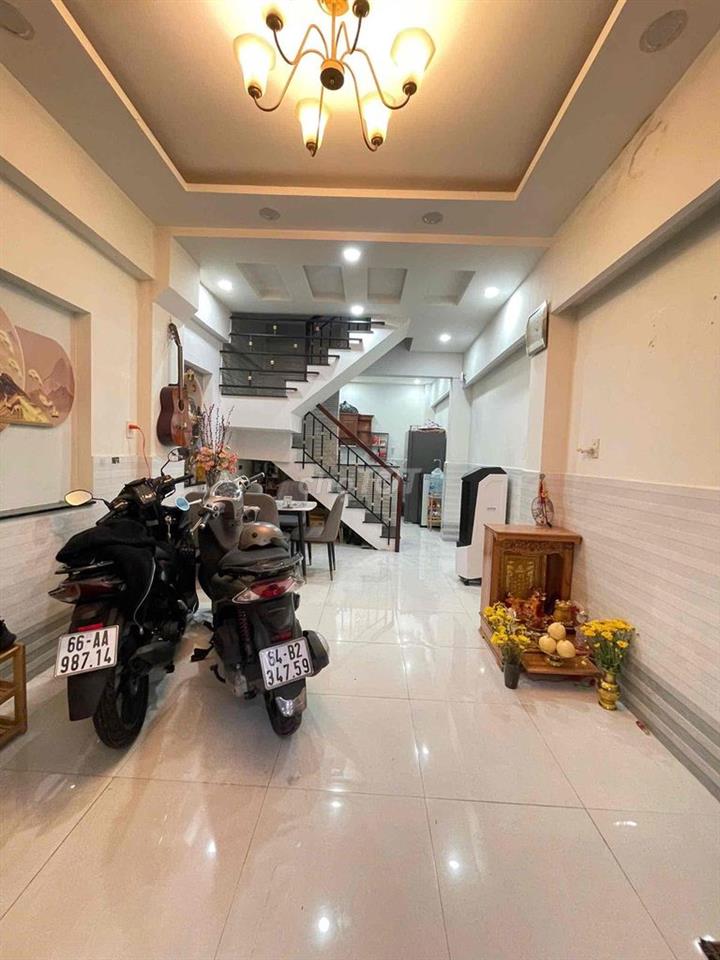 nhà chính chủ Dương Bá Trạc