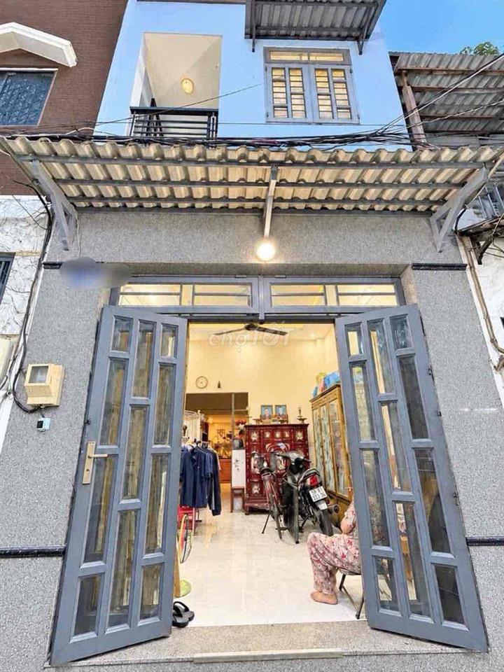 nhà đẹp Dương Bá Trạc