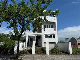 Bán đất biệt thự kèm nhà thô khu fpt  đà nẵng