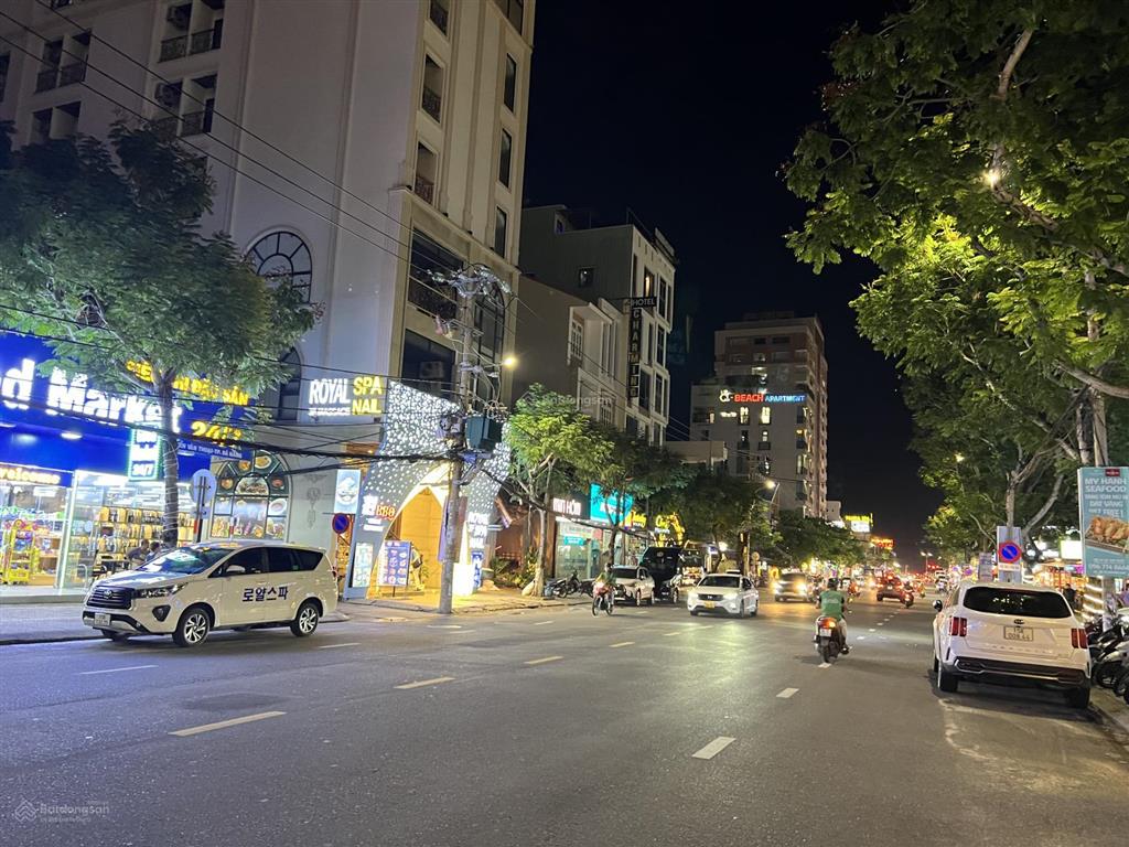 Bán đất tặng nhà 3 tầng đường nguyễn văn thoại. cách biển 300m. đang cho thuê 130tr/th