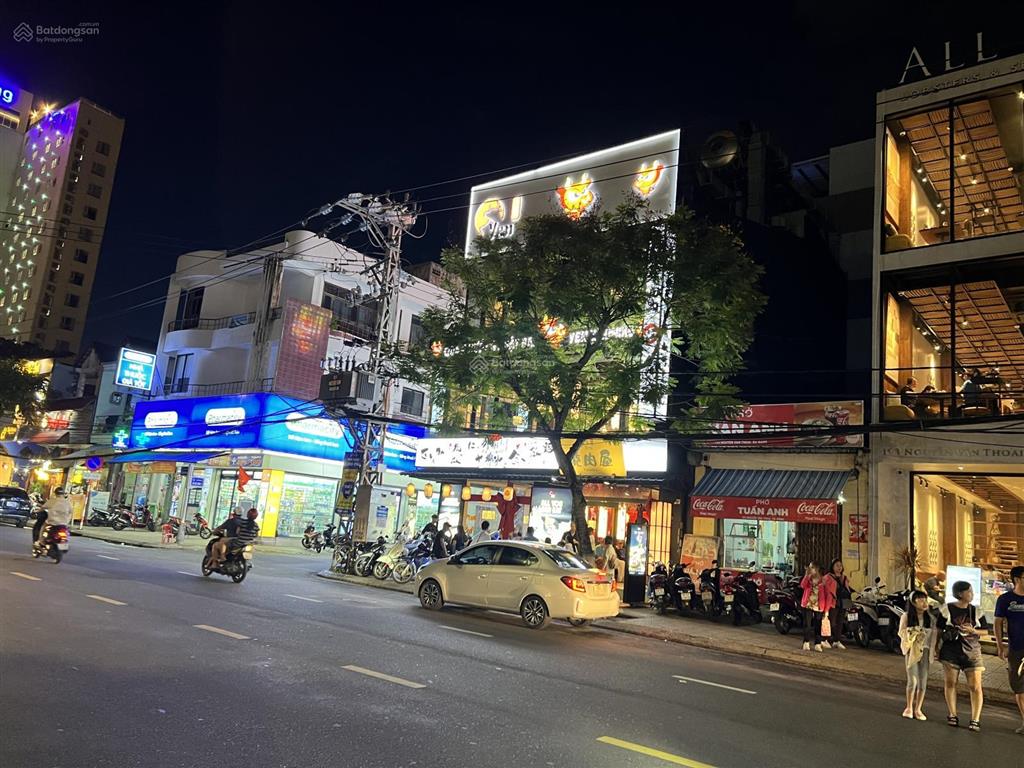 Bán đất tặng nhà 3 tầng đường nguyễn văn thoại. cách biển 300m. đang cho thuê 130tr/th