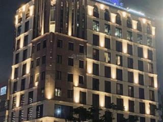 Chuyển nhượng khách sạn 2 mặt tiền đông kinh nghĩa thục, đường thông thẳng biển phạm văn đồng.