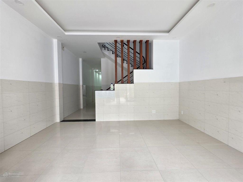 Bán nhà riêng 4pn, 3wc, 119m2 tại số 109, phước long b, q9, 10,8 tỷ vnd
