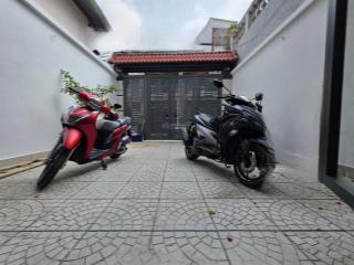Bán nhà riêng 4pn, 3wc, 119m2 tại số 109, phước long b, q9, 10,8 tỷ vnd
