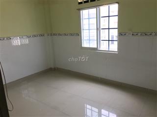 Phòng Trọ Sạch Sẽ, Toilet Riêng, Lót Gạch Men, Có Cửa Sổ, Q.Tân Phú