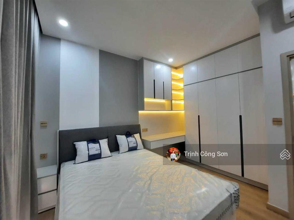Cho thuê nhiều căn hộ phú mỹ hưng 3pn 130m2 giá từ 16 triệu.  0916 376 ***