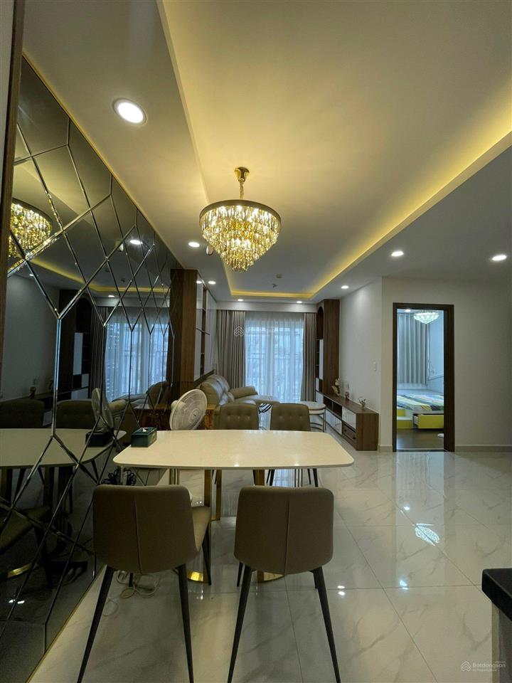 Cho thuê căn hộ richmond city 2pn  12tr.  0935 572 *** mạnh