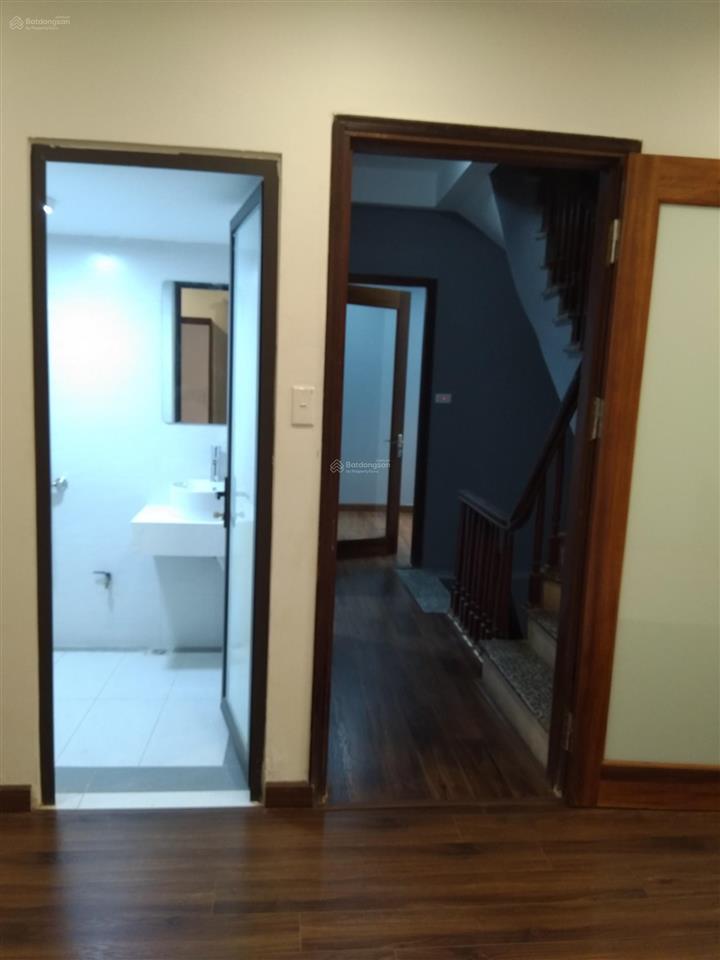 Cho thuê nhà riêng 4t khu đào tấn