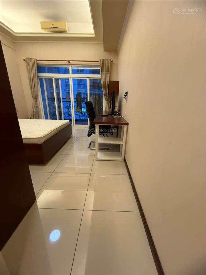Chính chủ cho thuê căn hộ the flemington. 30m2. giá 9tr.  ngay 0933 134 ***