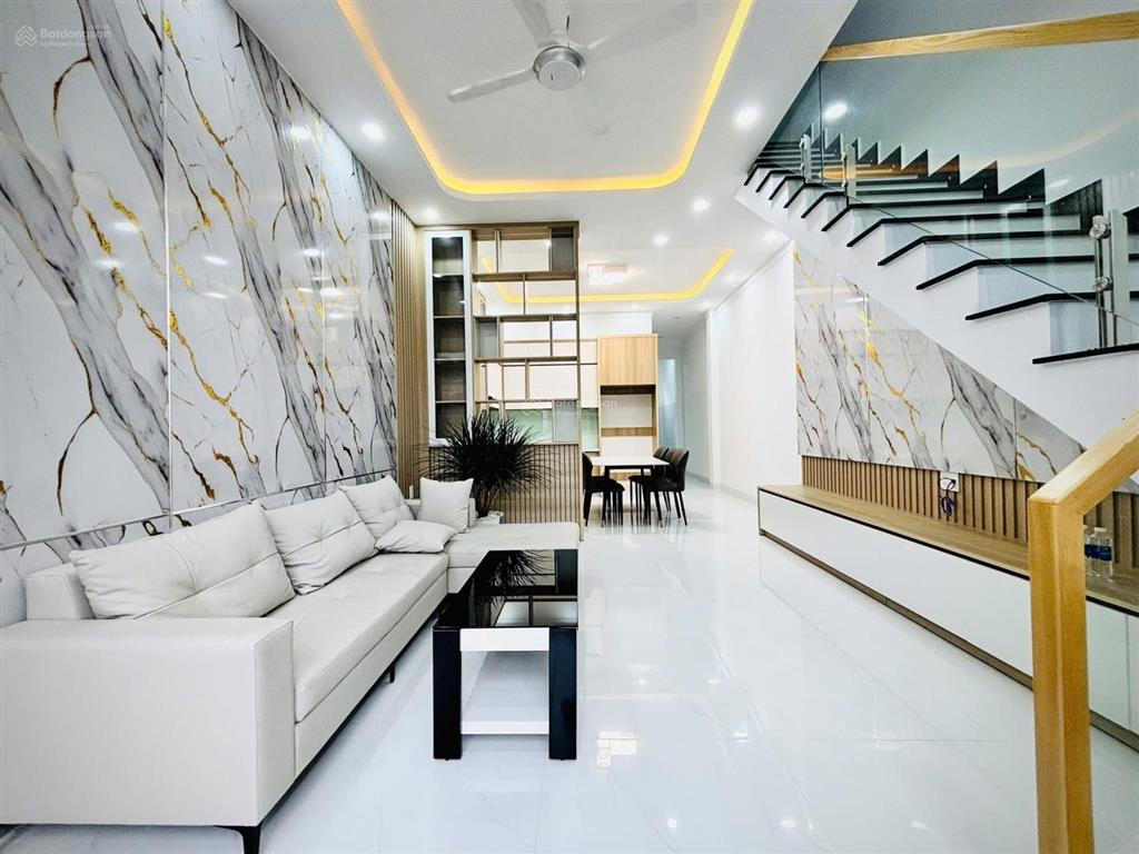 Giảm mạnh bán nhanh nhà 1 trệt 1 lầu gần bệnh viện 1500 thủ dầu một bd