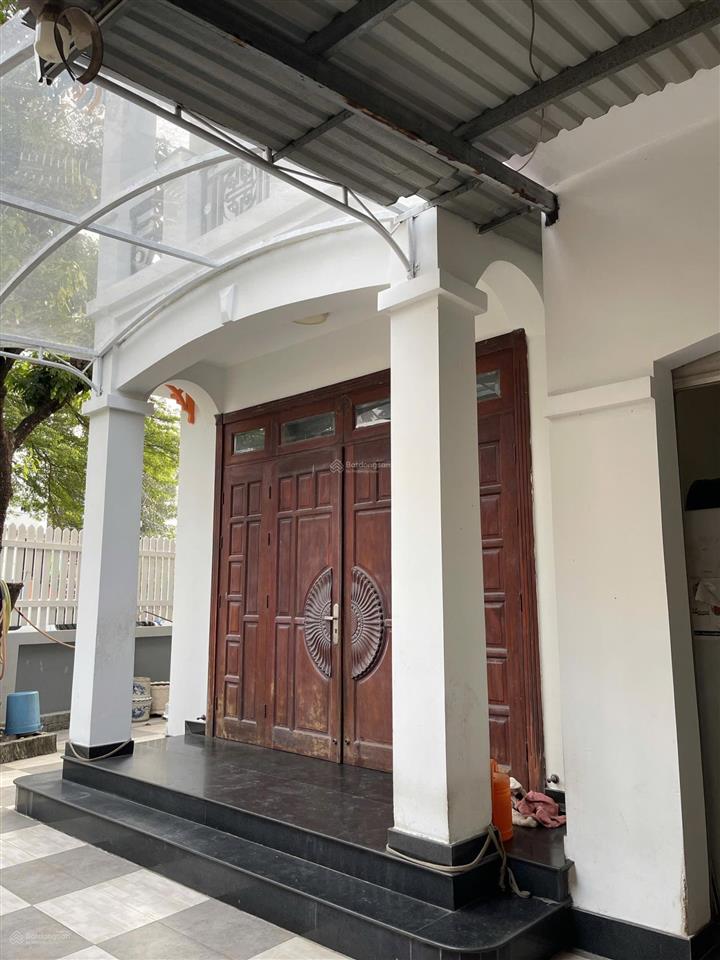 Bán biệt thự góc siêu đẹp 2mt ngay công viên khu mười mẫu, btđ, dtcn 214m2 trệt 2 lầu giá 27tỷ
