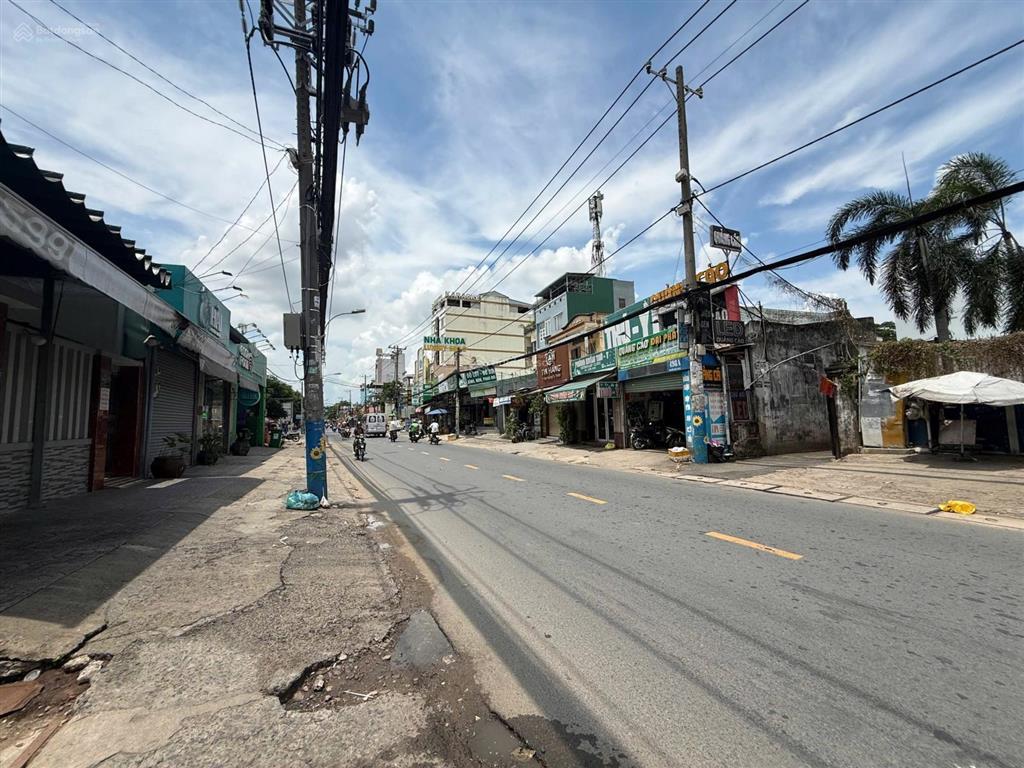 Cho thuê đất mặt tiền nguyễn duy trinh q2 600m, cho thuê kinh doanh lâu dài giá 105 triệu (có tl)