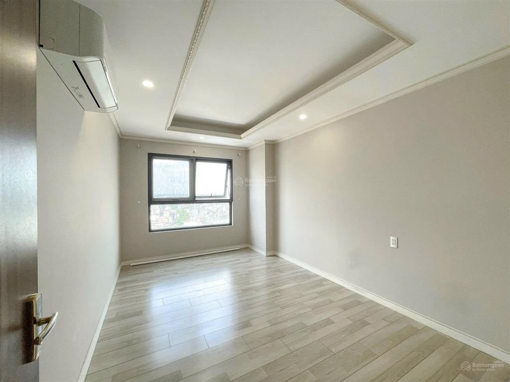 Bán căn giá tốt dự án homyland riverside 95m2 3pn2wc tầng cao view thoáng giá bán nhanh 5,7 tỷ