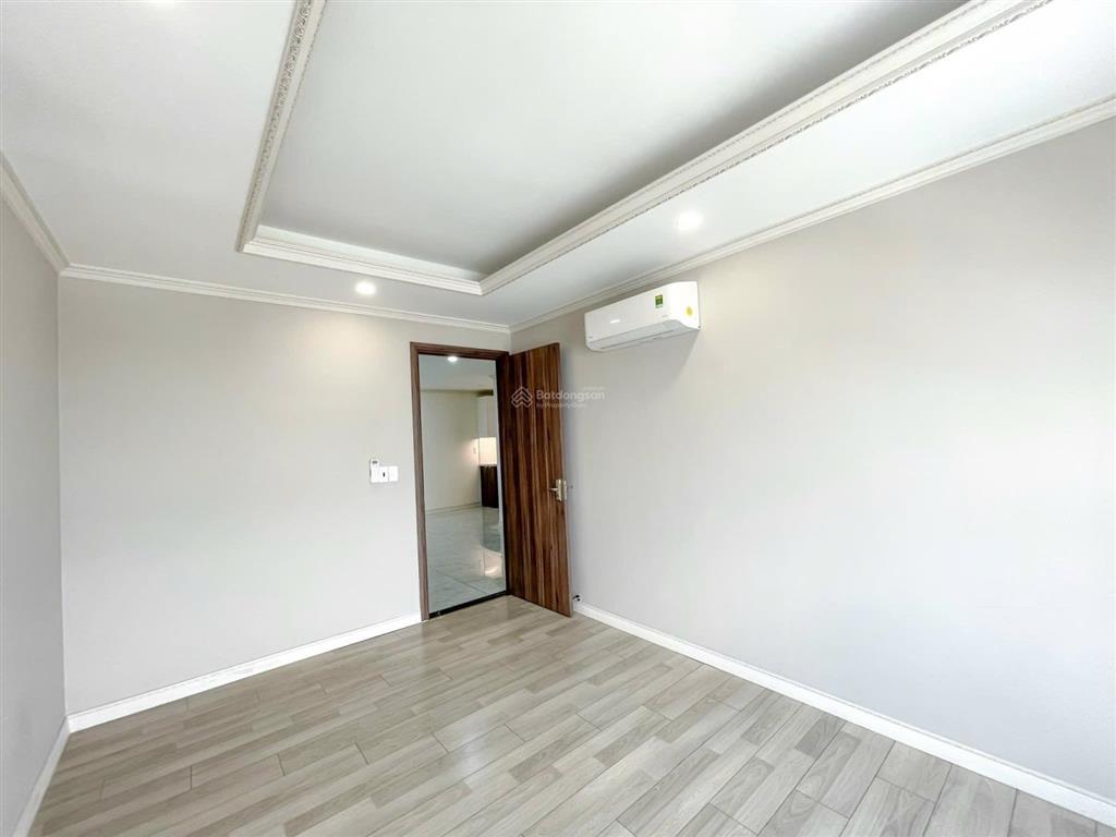 Bán căn giá tốt dự án homyland riverside 95m2 3pn2wc tầng cao view thoáng giá bán nhanh 5,7 tỷ