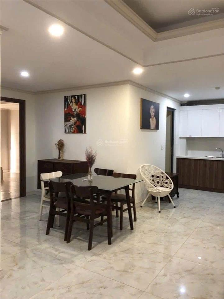 Cho thuê view thoáng đẹp homyland 95m2 3pn 2wc có nội thất cơ bản view thoáng giá chỉ 14 triệu