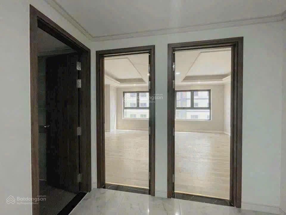 Nhà thật giá chuẩn bán gấp chủ kẹt tiền 85m2 2pn 2wc tầng trung thoáng 4tỷ2  xem 24/70988 662 ***