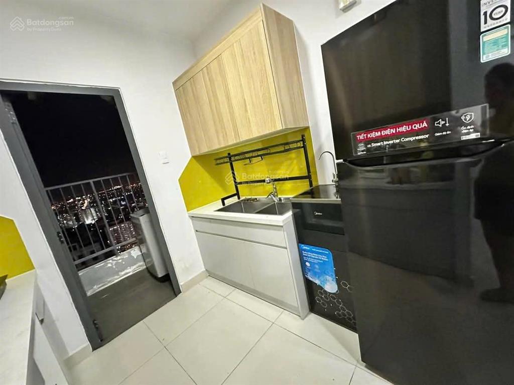 Cho thuê cc la astoria, 12 triệu vnd, căn góc view thoáng mát 71m2, 2pn, 2wc, nội thất đầy đủ