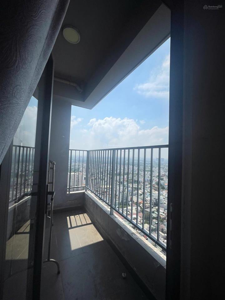 Cho thuê cc la astoria, 12 triệu vnd, căn góc view thoáng mát 71m2, 2pn, 2wc, nội thất đầy đủ