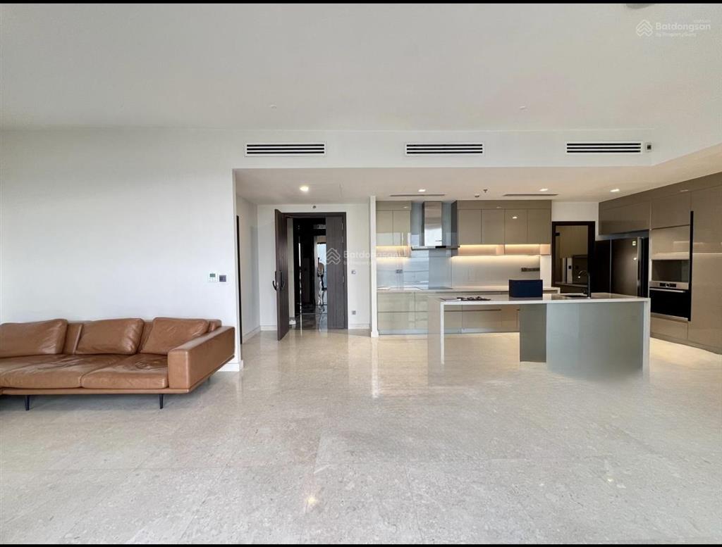 Giá siêu tốt cho thuê căn hộ 4pn
182m2| thang máy riêng q2 thảo điền, view sông|chỉ 120triệu/tháng
