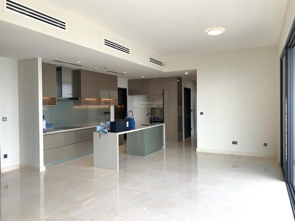 Giá siêu tốt cho thuê căn hộ 4pn
182m2| thang máy riêng q2 thảo điền, view sông|chỉ 120triệu/tháng