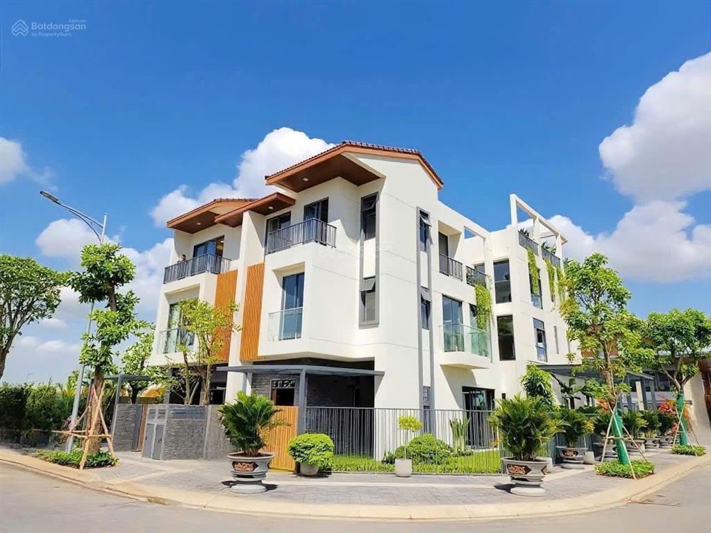 Bán nhanh nhà phố 6x15 tại kđt la home mặt tiền lương hoà  bình chánh