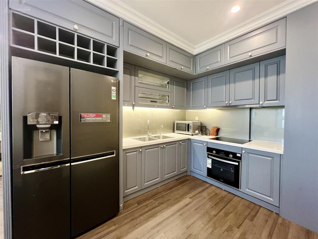 Bán cc vinhomes symphony 12,5 tỷ, 93m2 và 110m2 3pn, 2wc bc đn view biệt thự call/zalo 0915 159 ***