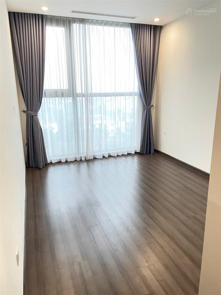 Cho thuê 3pn 2vs s=93m2 đồ cđt ở vinhomes symphony giá chỉ với 20 triệu call/zalo 0915 159 ***