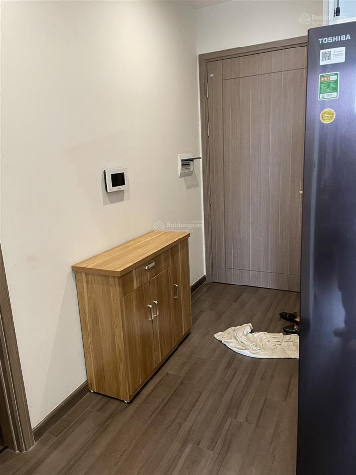 Bán cc 2pn, 1wc view cvkl giá rẻ tại vinhomes symphony, 5,85 tỷ, 56m2 call/zalo 0915 159 ***