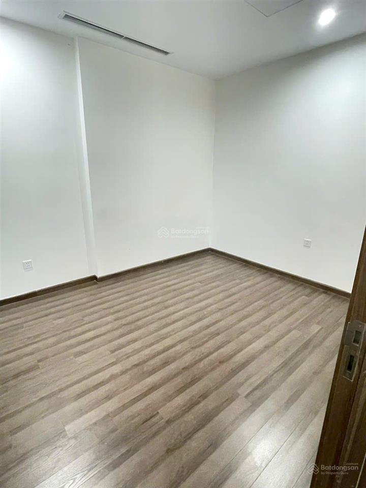 Không khả năng tất toán ngân hàng cần bán gấp căn góc cc s= 75m2 giá 7,5 tỷ tại vinhomes symphony