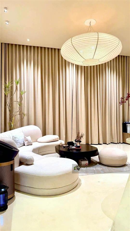Cho thuê 2pn sân vườn đẳng cấp sang trọng tại chung cư palm heights có cho thuê dài/ngắn ngày