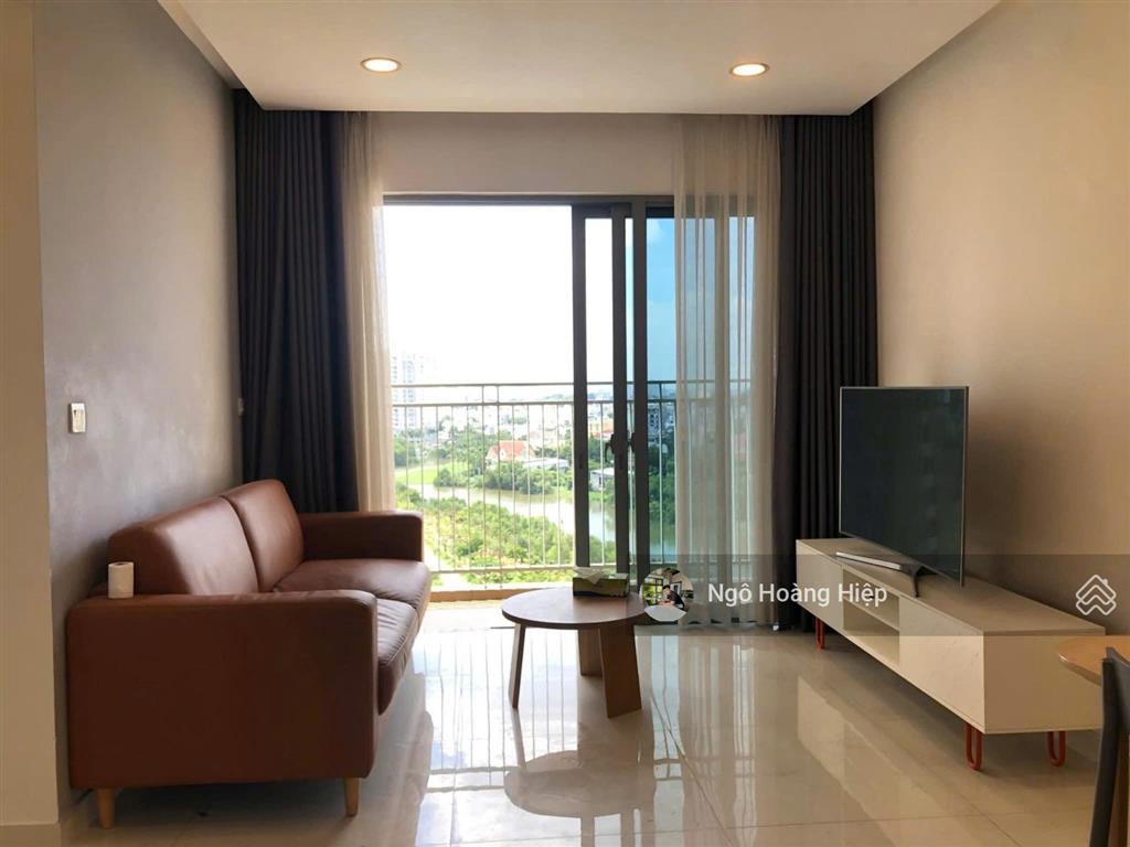 Cho thuê 2pn nhà đẹp hướng đông nam siêu mát mẻ có xuất đậu oto giá 18,5 triệu/tháng