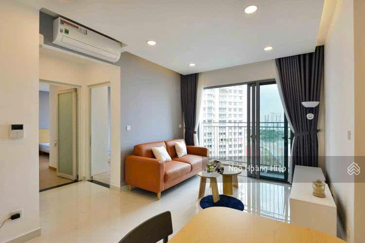 Cho thuê 2pn nhà đẹp hướng đông nam siêu mát mẻ có xuất đậu oto giá 18,5 triệu/tháng