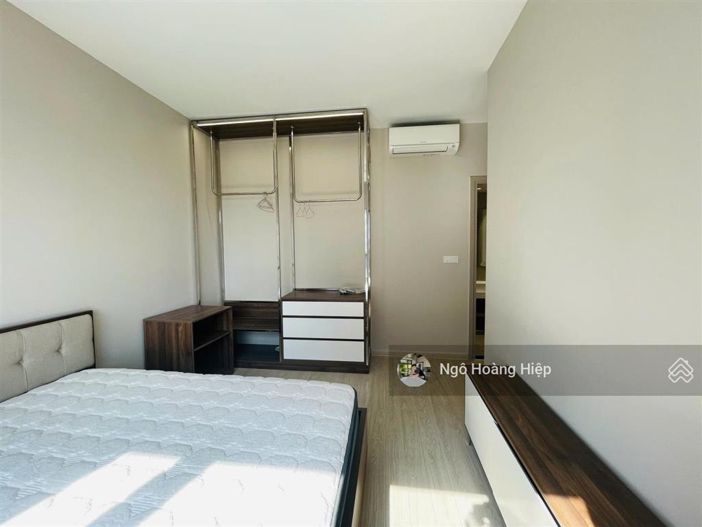 Cho thuê 3pn diện tích 121m2 tầng cao view thoáng hướng nội khu xanh mát giá 30 triệu chưa phí ql