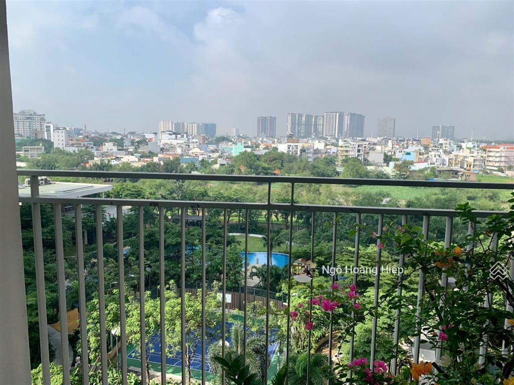 Palm heights  cho thuê 2pn view nội khu thoáng mát, giá 18 triệu/tháng chưa bao gồm phí quản lý