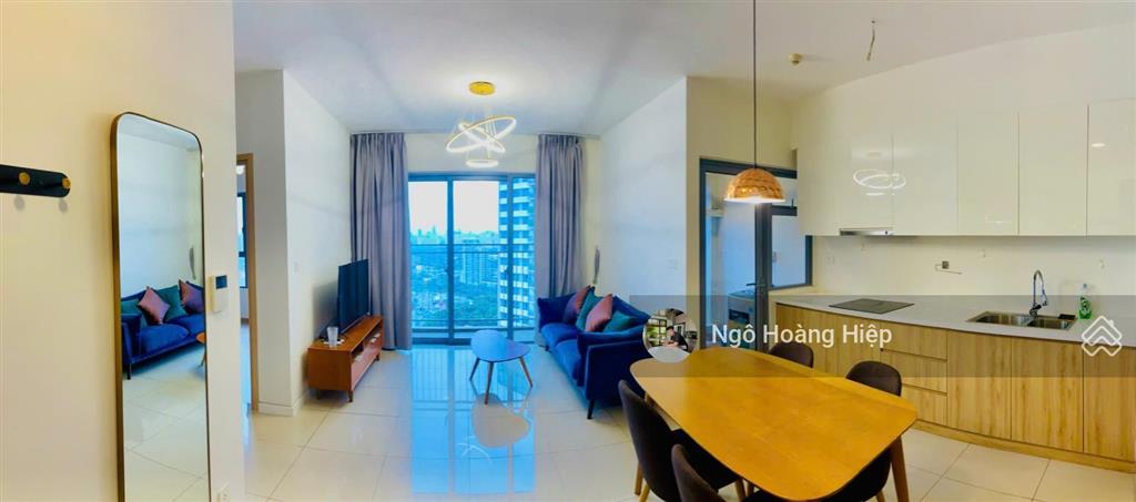 Cho thuê căn 2pn tầng cao view nội khu palm heights giá thuê 17,5 triệu/tháng chưa pql
