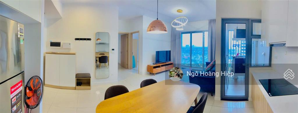 Cho thuê căn 2pn tầng cao view nội khu palm heights giá thuê 17,5 triệu/tháng chưa pql