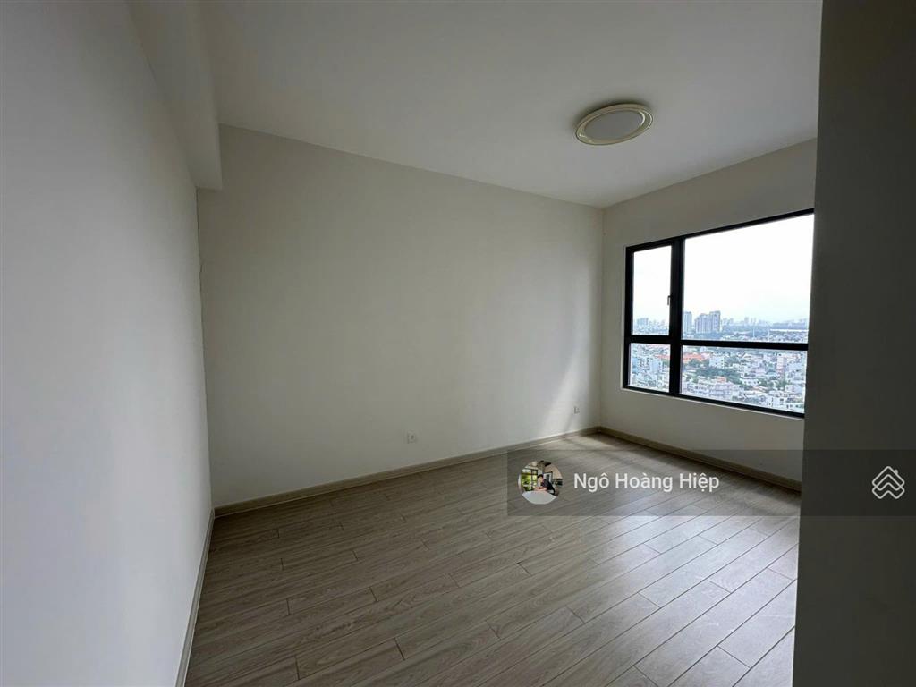 Cho thuê căn hộ 2pn nội thất cơ bản view nội khu hồ bơi palm heights giá thuê 16 triệu/tháng