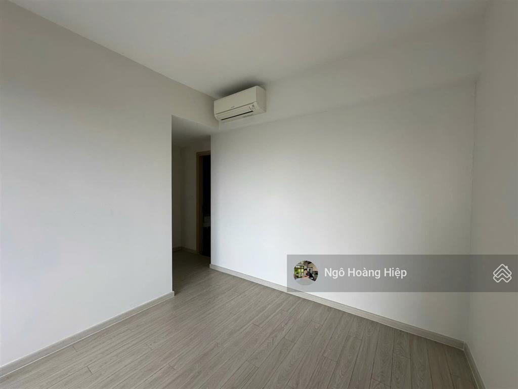 Cho thuê căn hộ 2pn nội thất cơ bản view nội khu hồ bơi palm heights giá thuê 16 triệu/tháng