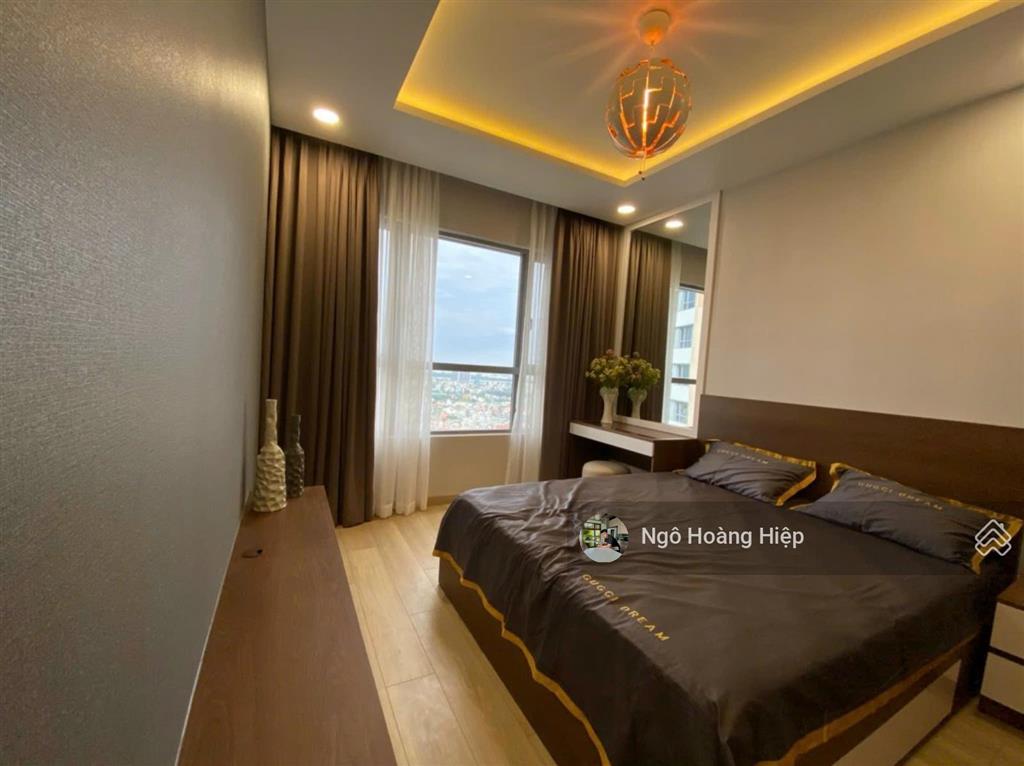 Cho thuê 2pn 80m2 đầy đủ nội thất tầng cao view nội khu giá thuê 20 triệu/tháng
