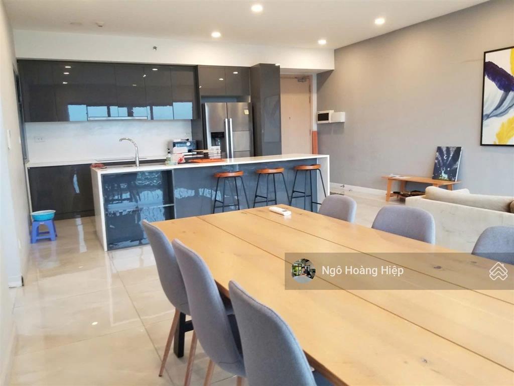 Cho thuê 3pn diện tích lớn 121m2 đầy đủ nội thất view sông landmark81 giá thuê 30 triệu/tháng