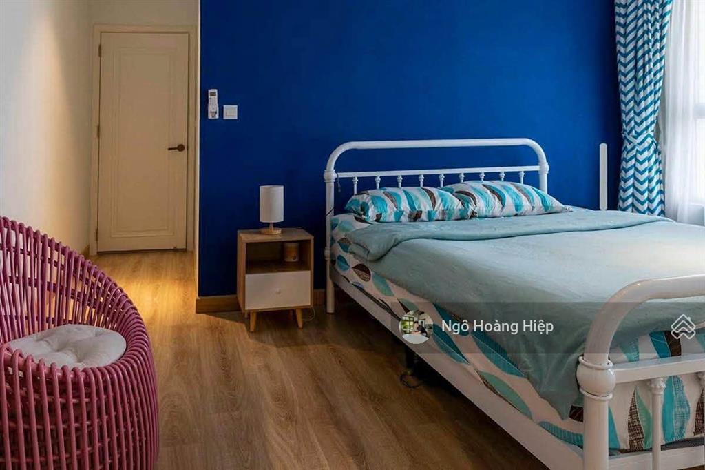 Cho thuê căn hộ 2pn 80m2 đầy đủ nội thất tầng cao view nội khu giá 18 triệu/ tháng palm heights