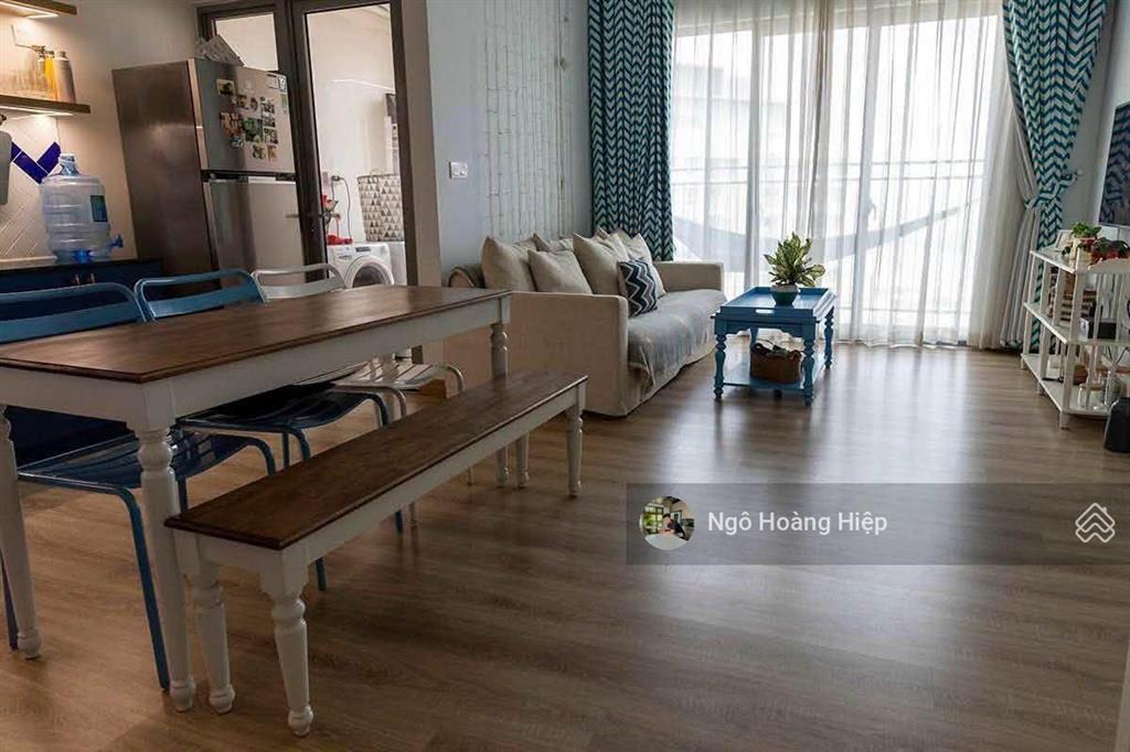 Cho thuê căn hộ 2pn 80m2 đầy đủ nội thất tầng cao view nội khu giá 18 triệu/ tháng palm heights