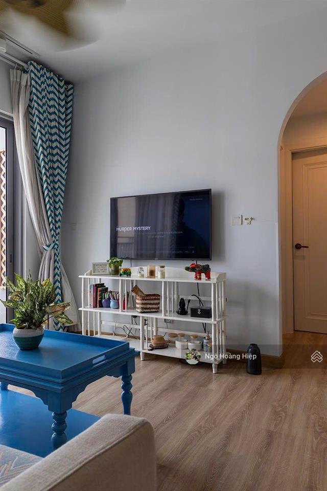 Cho thuê căn hộ 2pn 80m2 đầy đủ nội thất tầng cao view nội khu giá 18 triệu/ tháng palm heights