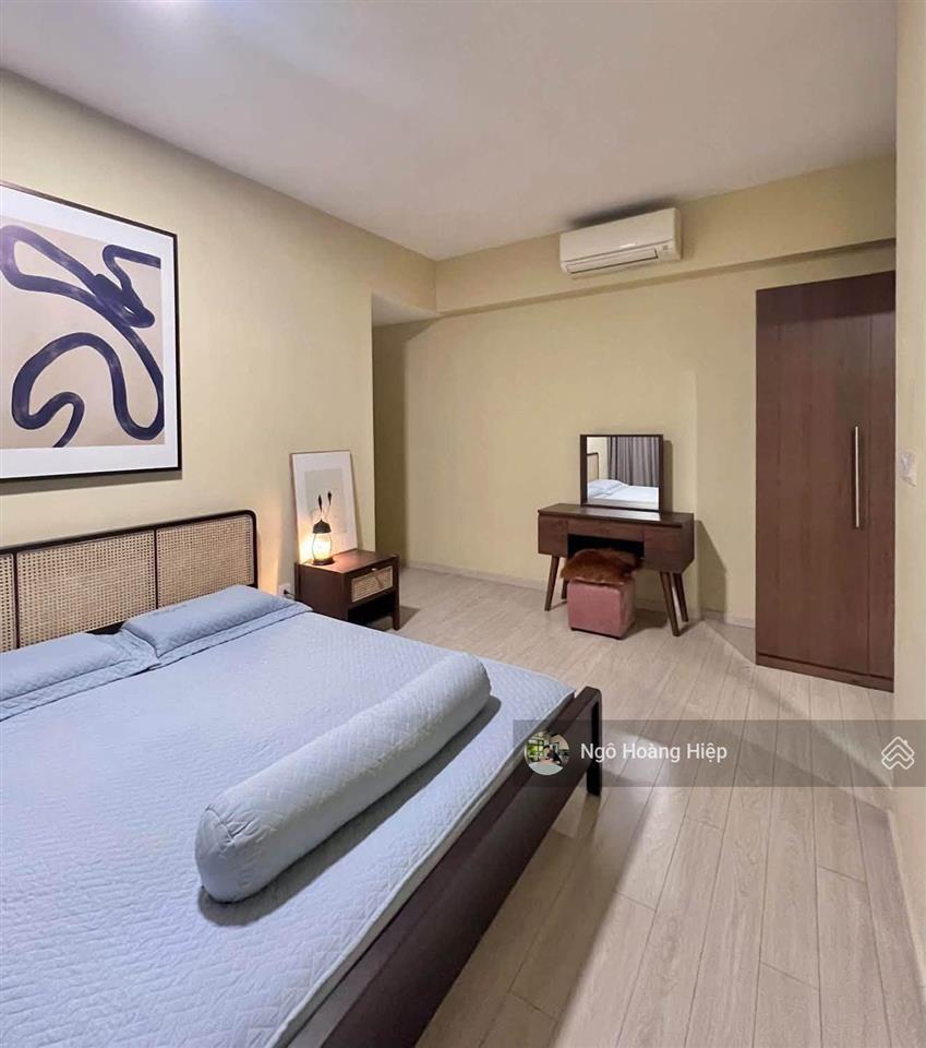 Cho thuê 2pn nhà đẹp giá tốt 17 triệu / tháng đầy đủ nội thất tại chung cư palm heights